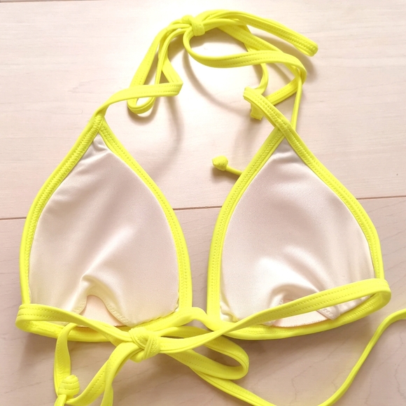 NWOT pink Victoria's secret bikini set - Picture 4 of 4